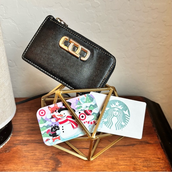 Marc Jacobs Black Leather L-Zip Card Case w/ 2 gcs (target $25, and Starbucks) - Picture 2 of 3